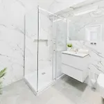 Bright With Air Conditioning Near The Copernicus Science Center In By Renters Lejlighed