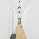 Bright With Air Conditioning Near The Copernicus Science Center In By Renters Lejlighed