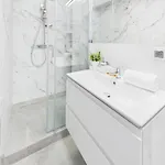 Lejlighed Bright With Air Conditioning Near The Copernicus Science Center In By Renters Warszawa