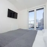 Bright With Air Conditioning Near The Copernicus Science Center In By Renters * Warszawa