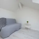 Lejlighed Bright With Air Conditioning Near The Copernicus Science Center In By Renters